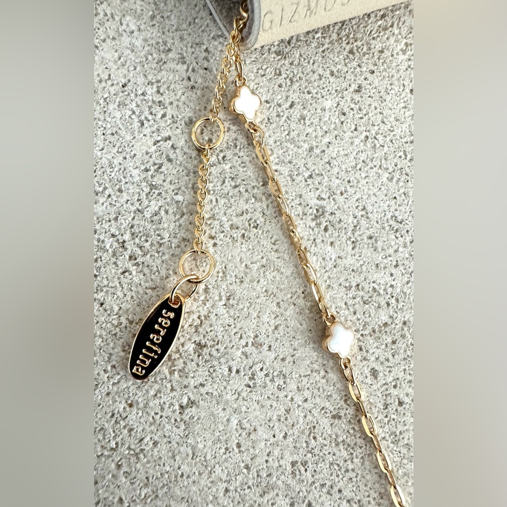 SEREFINA 14K Gold Plated White Tiny Clover Necklace NWT Dainty Anthropologie &44